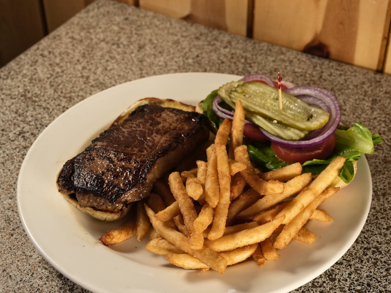 Ciabatta bread, mayo, lettuce, tomato & onion served with fries.